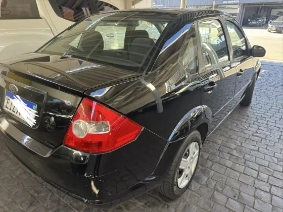 FORD FIESTA 1.6 MPI TREND SEDAN 8V FLEX 4P MANUAL