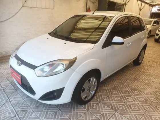 FORD FIESTA 1.6 ROCAM HATCH 8V FLEX 4P MANUAL