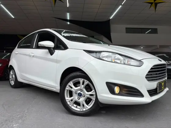 FORD FIESTA 1.6 SEL HATCH 16V FLEX 4P POWERSHIFT