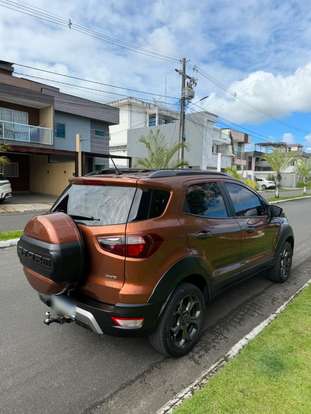 FORD-ECOSPORT-2018