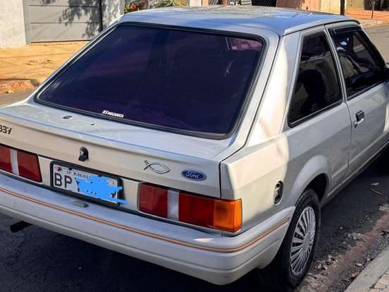 FORD-ESCORT-1.0 HOBBY 8V GASOLINA 2P MANUAL FORD-ESCORT-1996