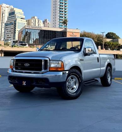 FORD F-250 4.2 XLT 4X2 CS TURBO INTERCOOLER DIESEL 2P MANUAL