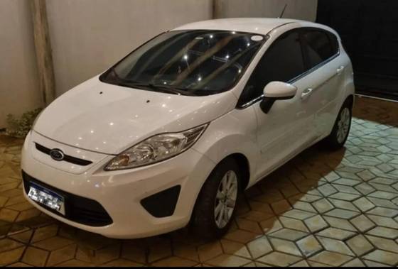 FORD FIESTA 1.6 SE HATCH 16V FLEX 4P MANUAL