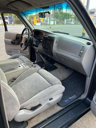 FORD-RANGER-1995