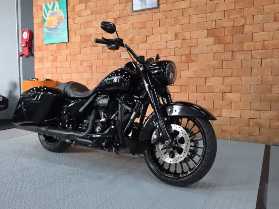 HARLEY-DAVIDSON-ROAD KING SPECIAL HARLEY-DAVIDSON-ROAD KING SPECIAL-2018