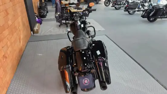 HARLEY-DAVIDSON-ROAD KING SPECIAL-2018