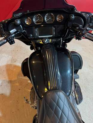 HARLEY-DAVIDSON-CVO STREET GLIDE-2017