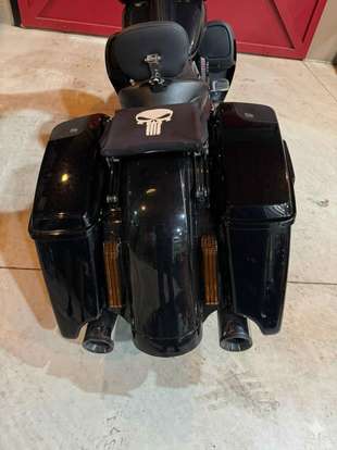 HARLEY-DAVIDSON-CVO STREET GLIDE-2017