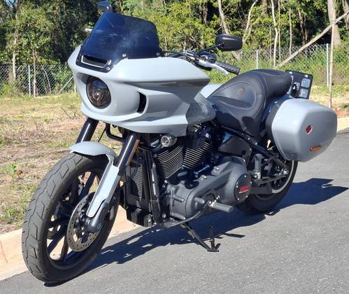 HARLEY-DAVIDSON LOW RIDER ST 