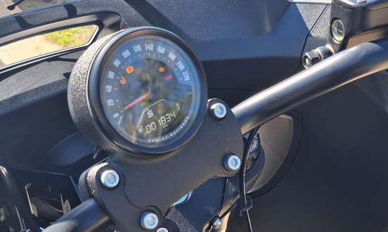 HARLEY-DAVIDSON-LOW RIDER ST-2025
