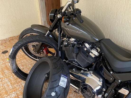 HARLEY-DAVIDSON-SOFTAIL BREAKOUT 114 HARLEY-DAVIDSON-SOFTAIL BREAKOUT 114-2018