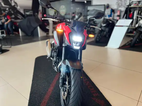 HONDA-CB 500 HORNET HONDA-CB 500 HORNET-2026