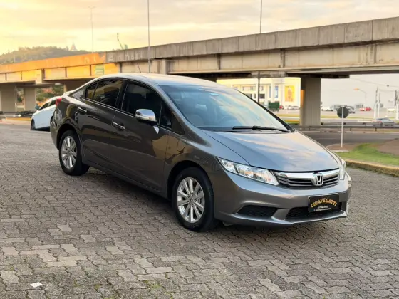 HONDA CIVIC 1.8 LXL 16V FLEX 4P AUTOMÁTICO