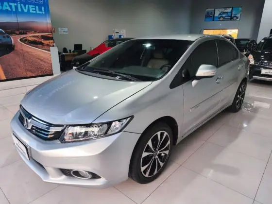 HONDA CIVIC 1.8 LXL 16V FLEX 4P AUTOMÁTICO