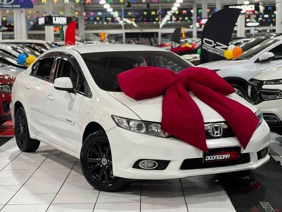 HONDA CIVIC 1.8 LXS 16V FLEX 4P AUTOMÁTICO