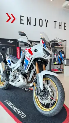HONDA-CRF 1100L AFRICA TWIN ADVENTURE SPORTS ES DCT-2025