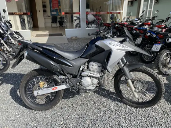 HONDA XRE 300 