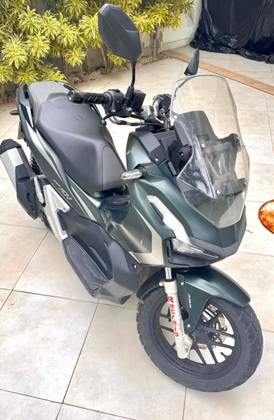 HONDA ADV 