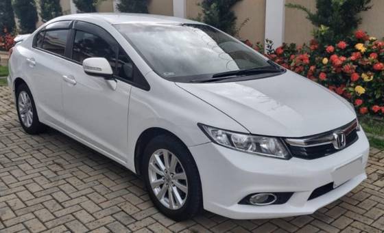HONDA CIVIC 2.0 LXR 16V FLEX 4P AUTOMÁTICO