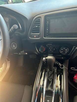 HONDA-HR-V-2021