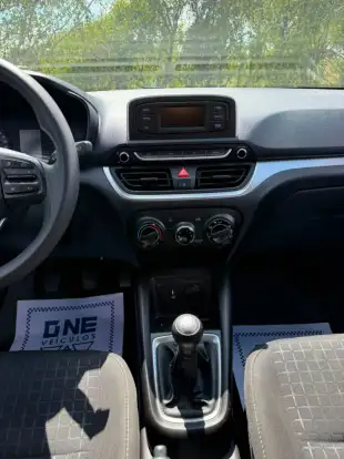 HYUNDAI-HB20-2023