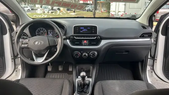 HYUNDAI-HB20-2022