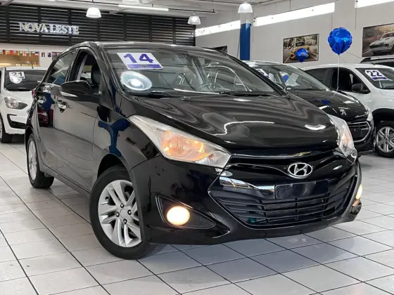HYUNDAI HB20 1.6 PREMIUM 16V FLEX 4P AUTOMÁTICO HYUNDAI HB20 1.6 PREMIUM 16V FLEX 4P AUTOMÁTICO