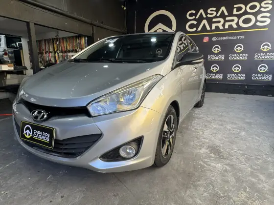 HYUNDAI HB20 1.6 PREMIUM 16V FLEX 4P AUTOMÁTICO HYUNDAI HB20 1.6 PREMIUM 16V FLEX 4P AUTOMÁTICO