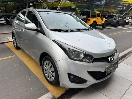HYUNDAI HB20S 1.6 COMFORT PLUS 16V FLEX 4P MANUAL HYUNDAI HB20S 1.6 COMFORT PLUS 16V FLEX 4P MANUAL