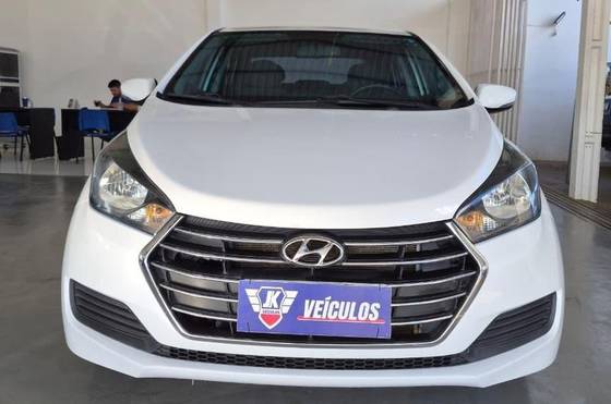HYUNDAI HB20S 1.6 PREMIUM 16V FLEX 4P AUTOMÁTICO