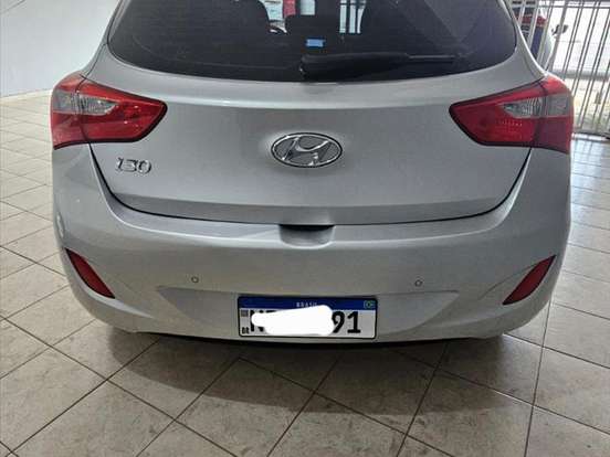 HYUNDAI-I30-1.8 MPI 16V GASOLINA 4P AUTOMATICO HYUNDAI-I30-2013