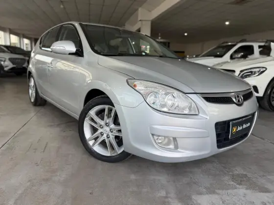 HYUNDAI I30 2.0 MPI 16V GASOLINA 4P AUTOMÁTICO HYUNDAI I30 2.0 MPI 16V GASOLINA 4P AUTOMÁTICO