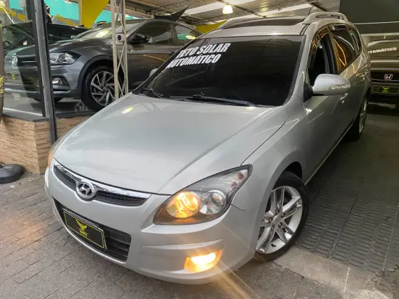 HYUNDAI I30 CW 2.0 MPFI 16V GASOLINA 4P AUTOMÁTICO HYUNDAI I30 CW 2.0 MPFI 16V GASOLINA 4P AUTOMÁTICO