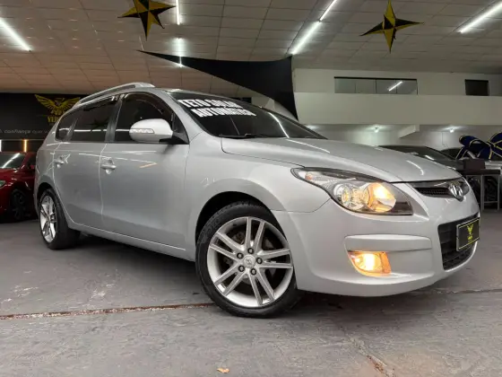 HYUNDAI I30 CW 2.0 MPFI GLS 16V GASOLINA 4P AUTOMÁTICO HYUNDAI I30 CW 2.0 MPFI GLS 16V GASOLINA 4P AUTOMÁTICO