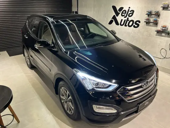 HYUNDAI SANTA FÉ 3.3 MPFI 4X4 7 LUGARES V6 270CV GASOLINA 4P AUTOMÁTICO HYUNDAI SANTA FÉ 3.3 MPFI 4X4 7 LUGARES V6 270CV GASOLINA 4P AUTOMÁTICO