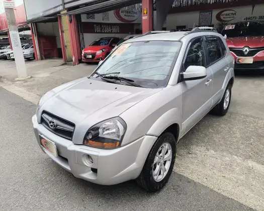 HYUNDAI TUCSON 2.0 MPFI GLS BASE 16V 143CV 2WD FLEX 4P AUTOMÁTICO HYUNDAI TUCSON 2.0 MPFI GLS BASE 16V 143CV 2WD FLEX 4P AUTOMÁTICO