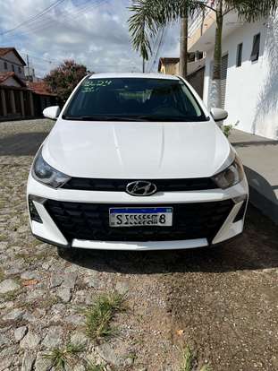 HYUNDAI-HB20-2023