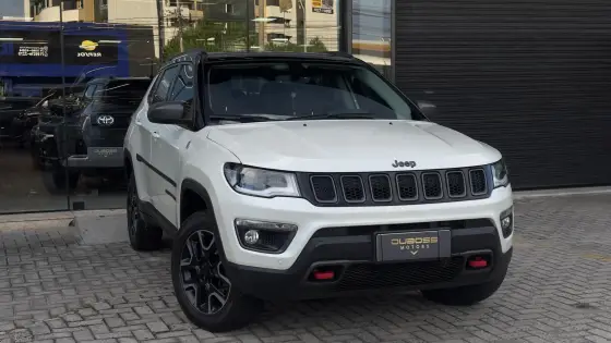 JEEP COMPASS 2.0 16V DIESEL TRAILHAWK 4X4 AUTOMÁTICO JEEP COMPASS 2.0 16V DIESEL TRAILHAWK 4X4 AUTOMÁTICO