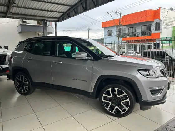 JEEP COMPASS 2.0 16V FLEX LIMITED AUTOMÁTICO JEEP COMPASS 2.0 16V FLEX LIMITED AUTOMÁTICO
