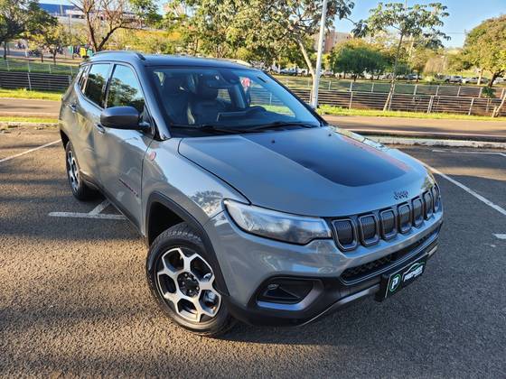 JEEP COMPASS 2.0 TD350 TURBO DIESEL TRAILHAWK AT9