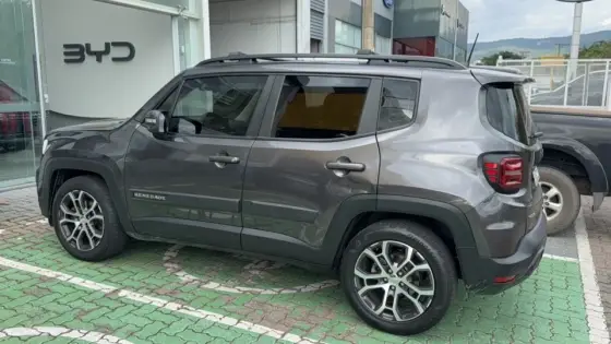 JEEP RENEGADE 1.3 T270 TURBO FLEX LONGITUDE AT6 JEEP RENEGADE 1.3 T270 TURBO FLEX LONGITUDE AT6