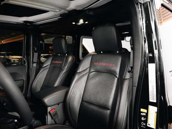 JEEP-WRANGLER-2023