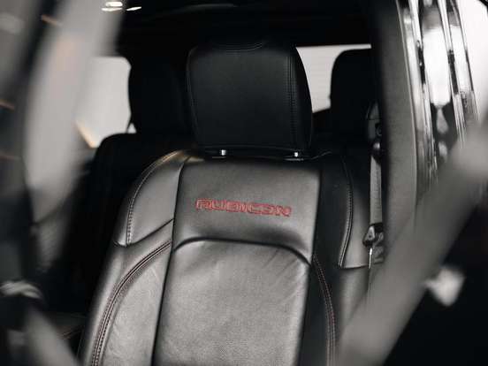 JEEP-WRANGLER-2023