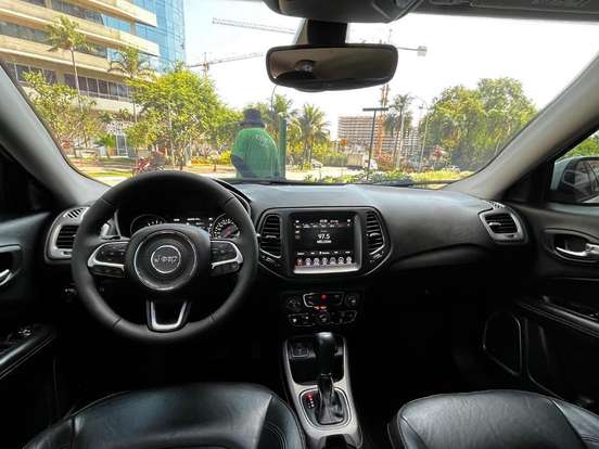 JEEP-COMPASS-2.0 16V FLEX LONGITUDE AUTOMÁTICO JEEP-COMPASS-2019