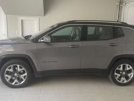 JEEP-COMPASS-2.0 16V FLEX LIMITED AUTOMÁTICO JEEP-COMPASS-2017