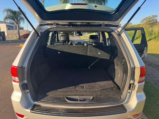 JEEP-GRAND CHEROKEE-2011