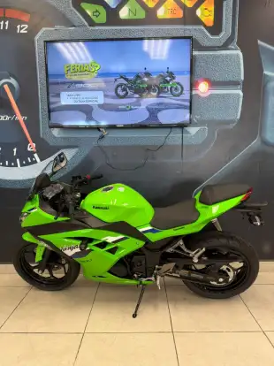 KAWASAKI-NINJA 300-2026