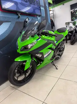 KAWASAKI-NINJA 300-2026