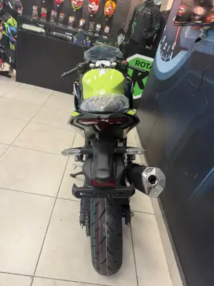 KAWASAKI-NINJA 500 SE KAWASAKI-NINJA 500 SE-2026