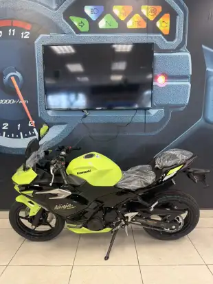 KAWASAKI-NINJA 500 SE-2026